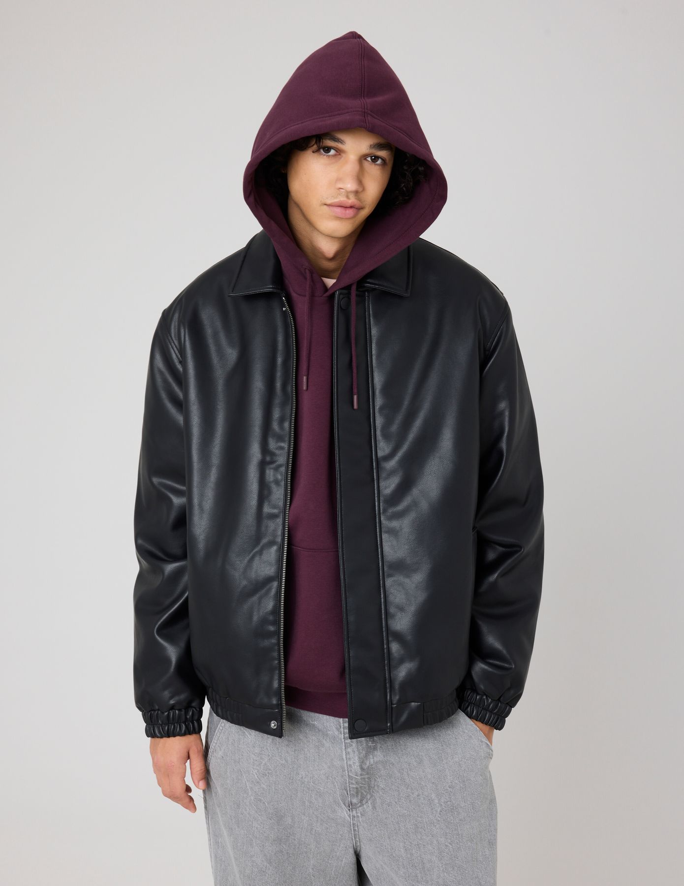 Blouson zippée en tissu enduit
