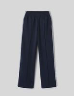 Bleu fonc&eacute;