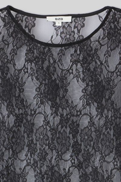 T-shirt en dentelle