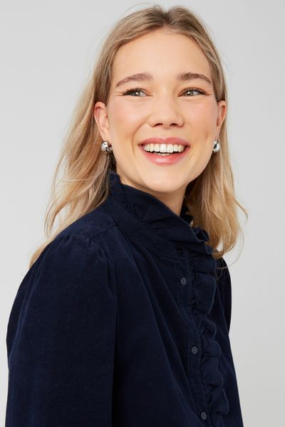 Blouse col montant en velours côtelé
