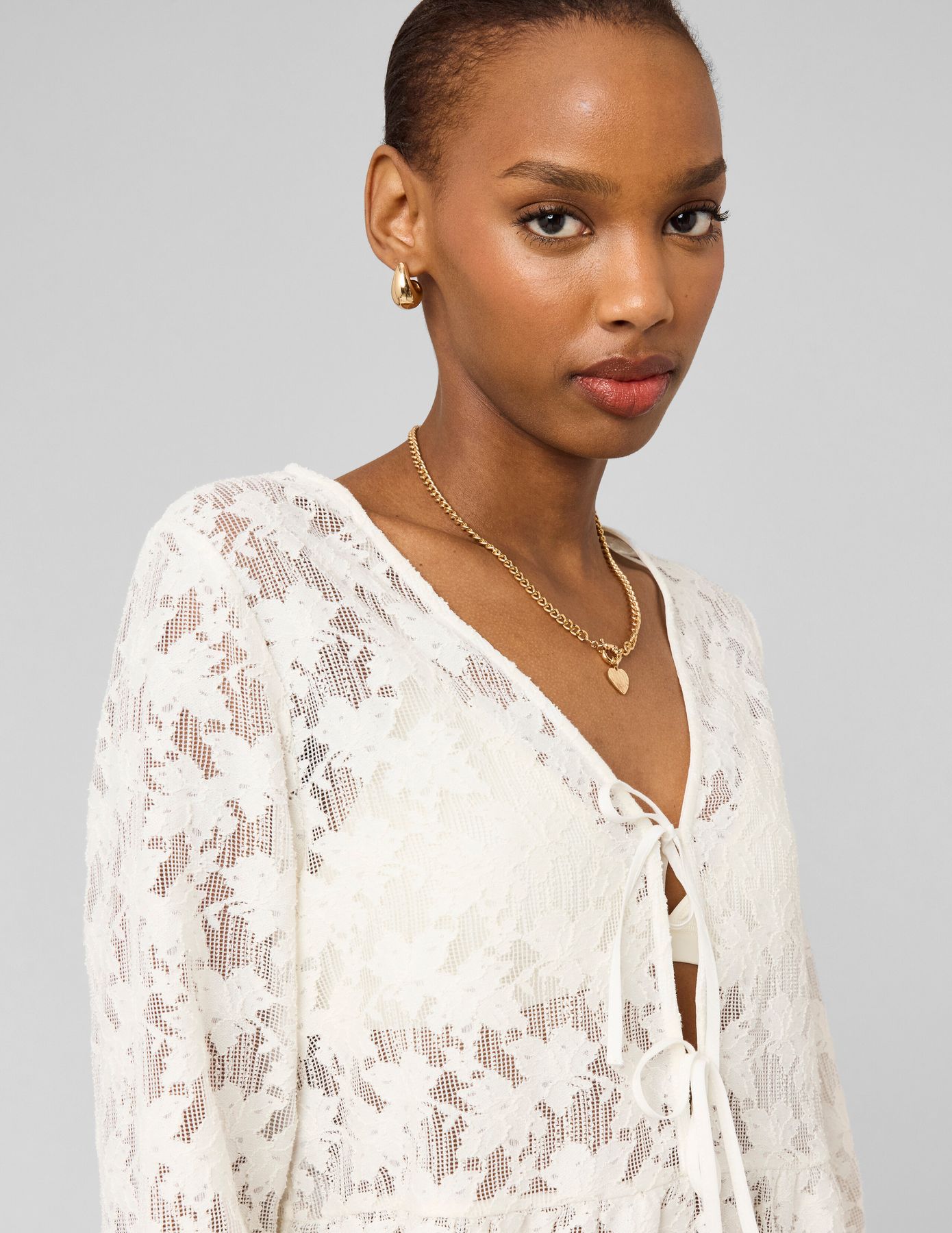 T-shirt en crochet &agrave; nouer