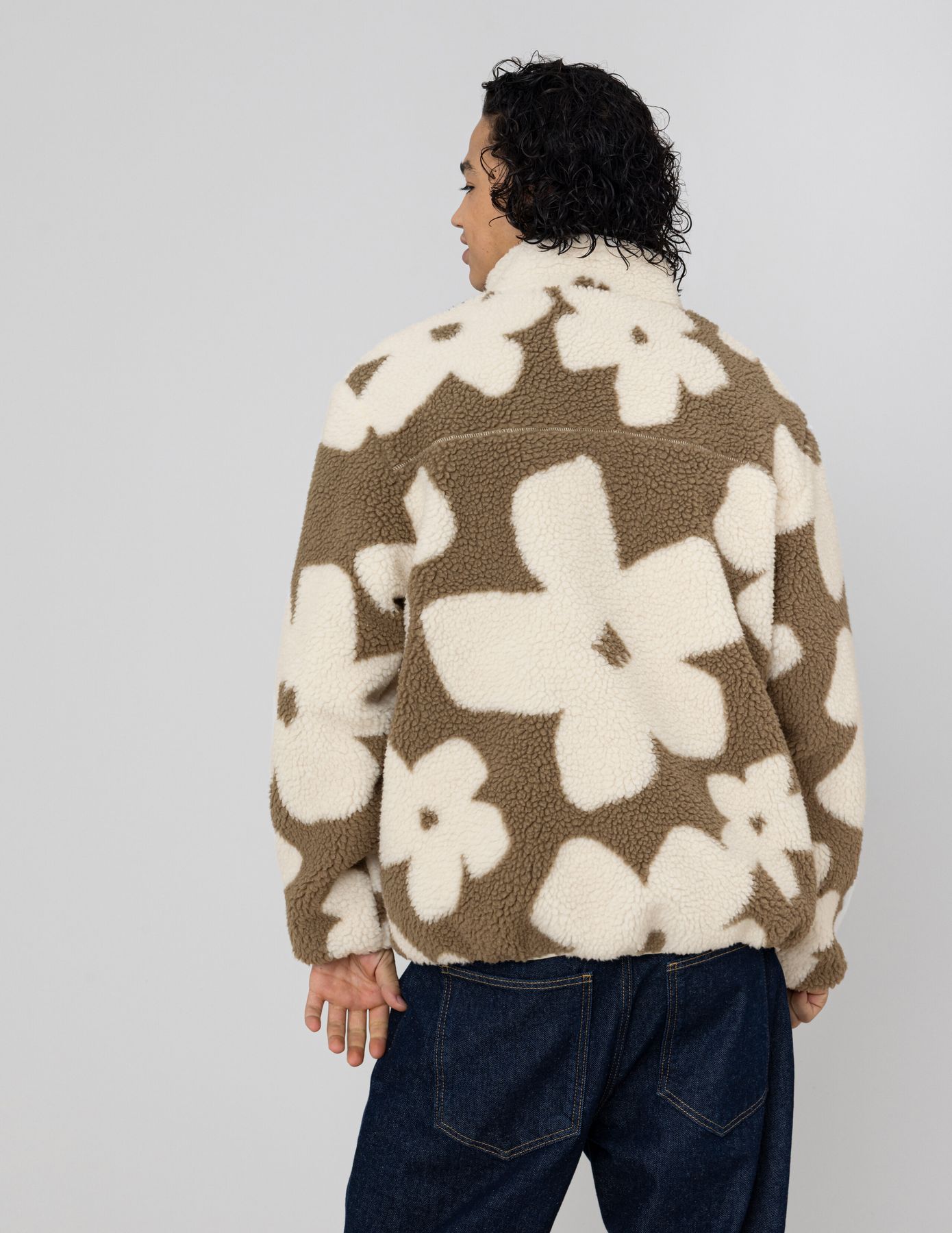 Veste sherpa zipp&eacute;e fleurs