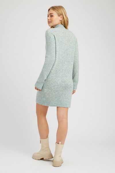Robe pull col montant