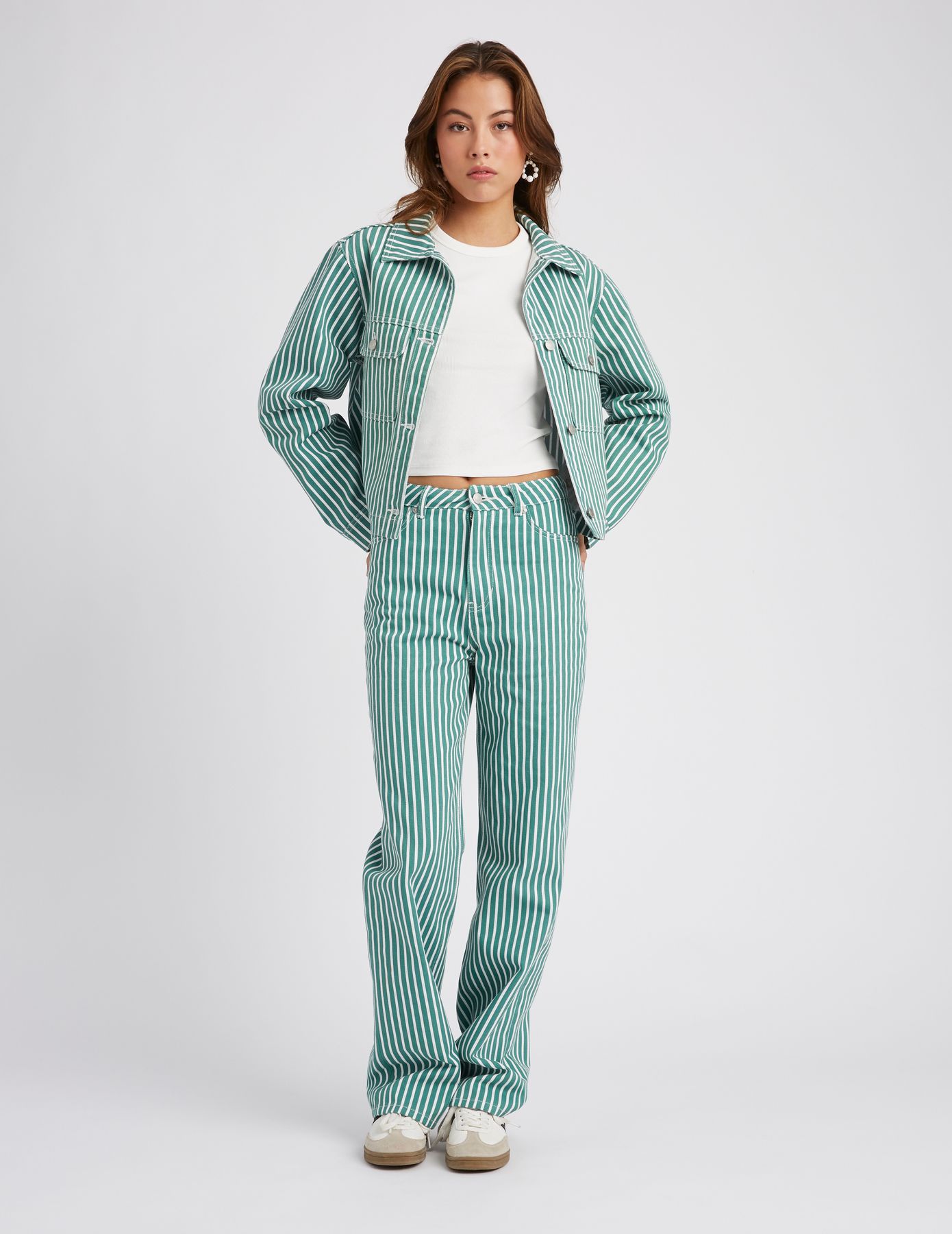 Veste en jean ray&eacute;e