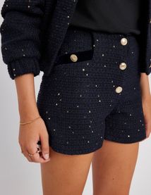 Short tweed