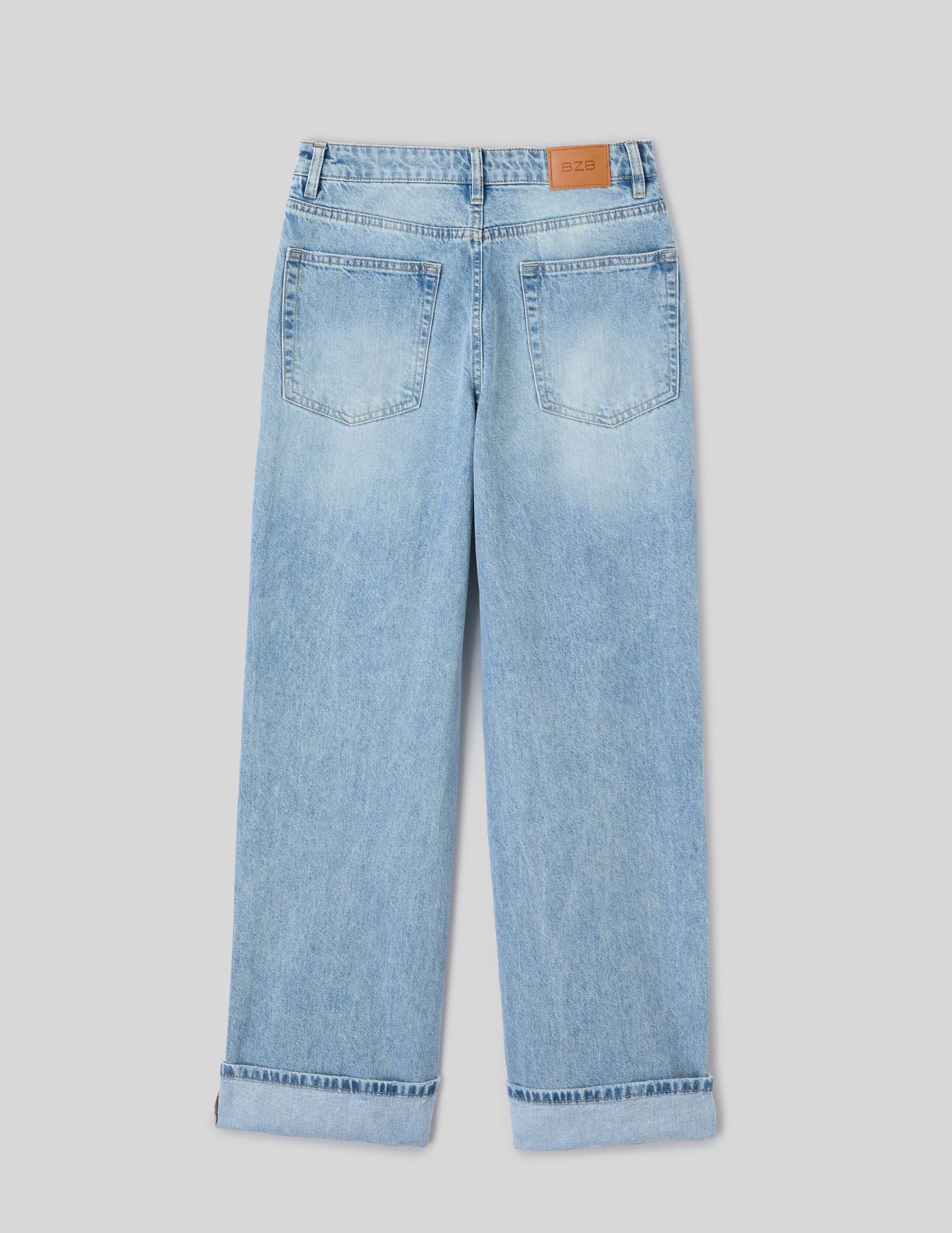 Jean baggy &agrave; revers