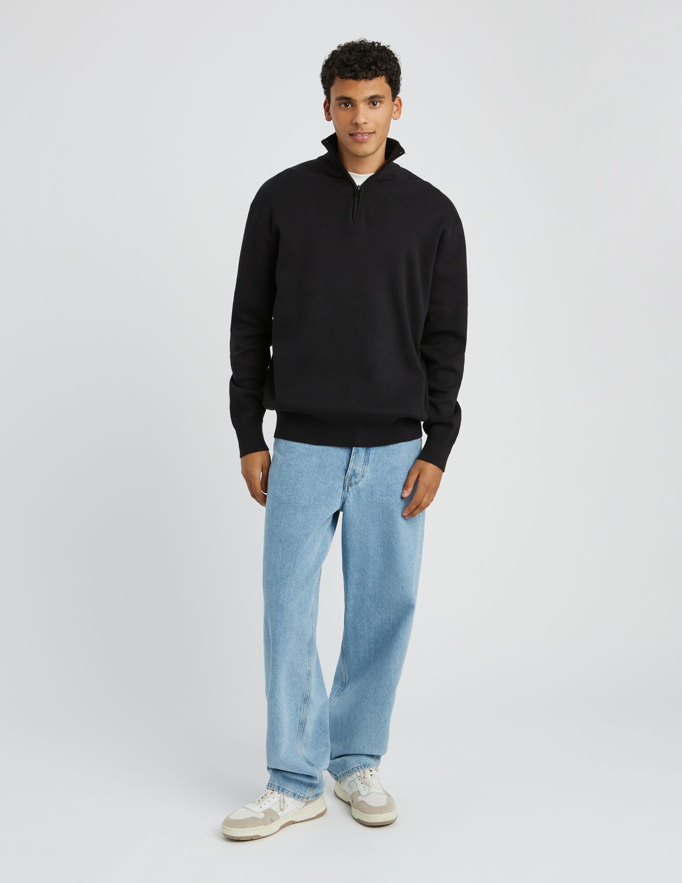 Pull col montant zippé