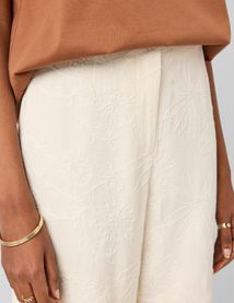 Pantalon fluide brod&eacute;