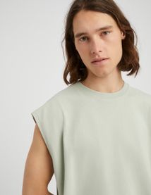 T-shirt sans manches