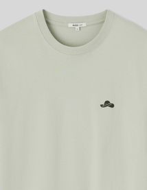 T-shirt broderie poitrine