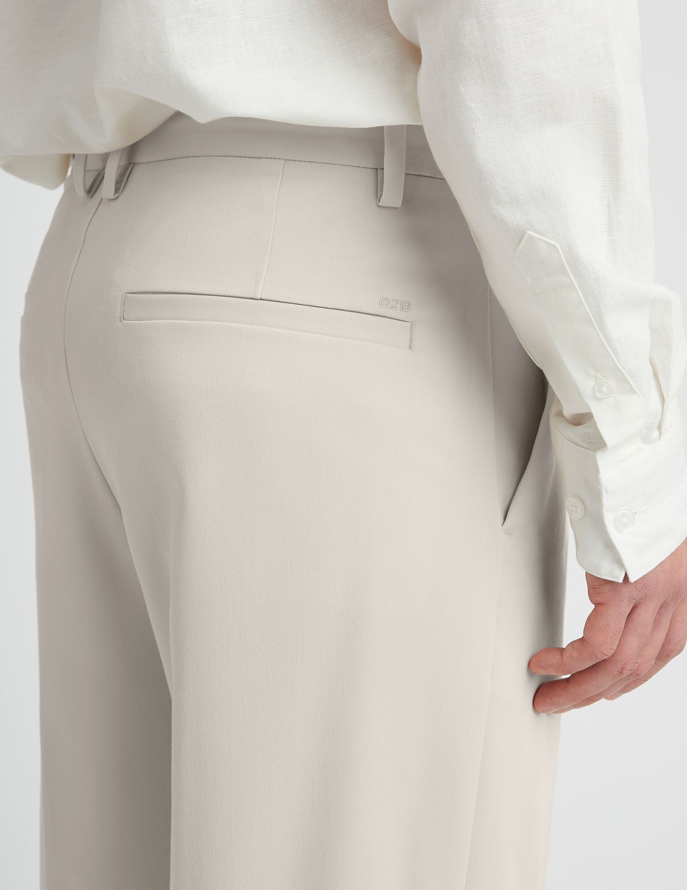 Pantalon de ville à pinces