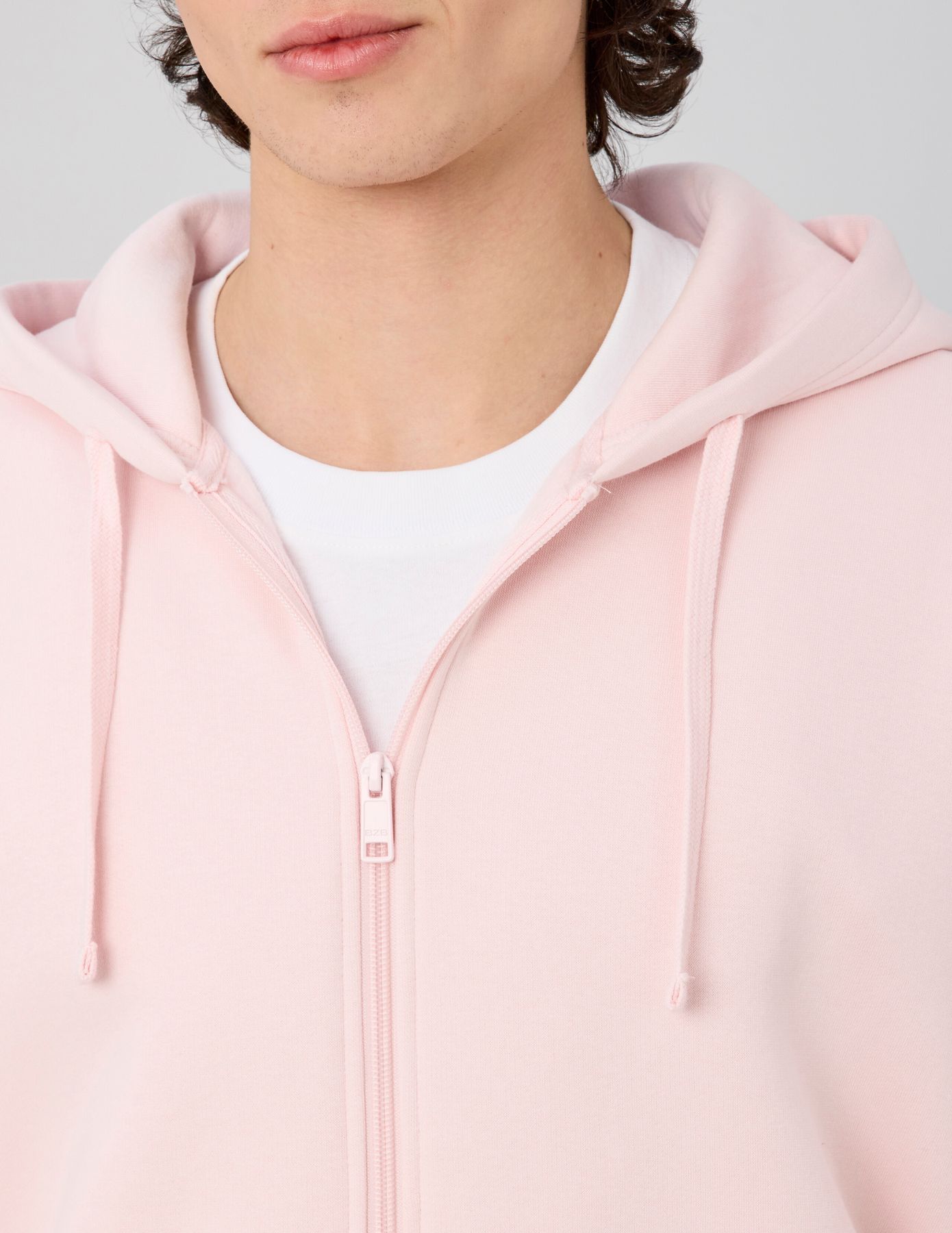 Sweat zipp&eacute; &agrave; capuche