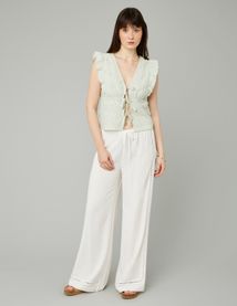 Top &agrave; nouer broderie 3D