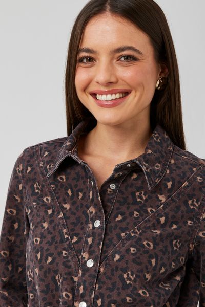 Combinaison en denim imprimé léopard