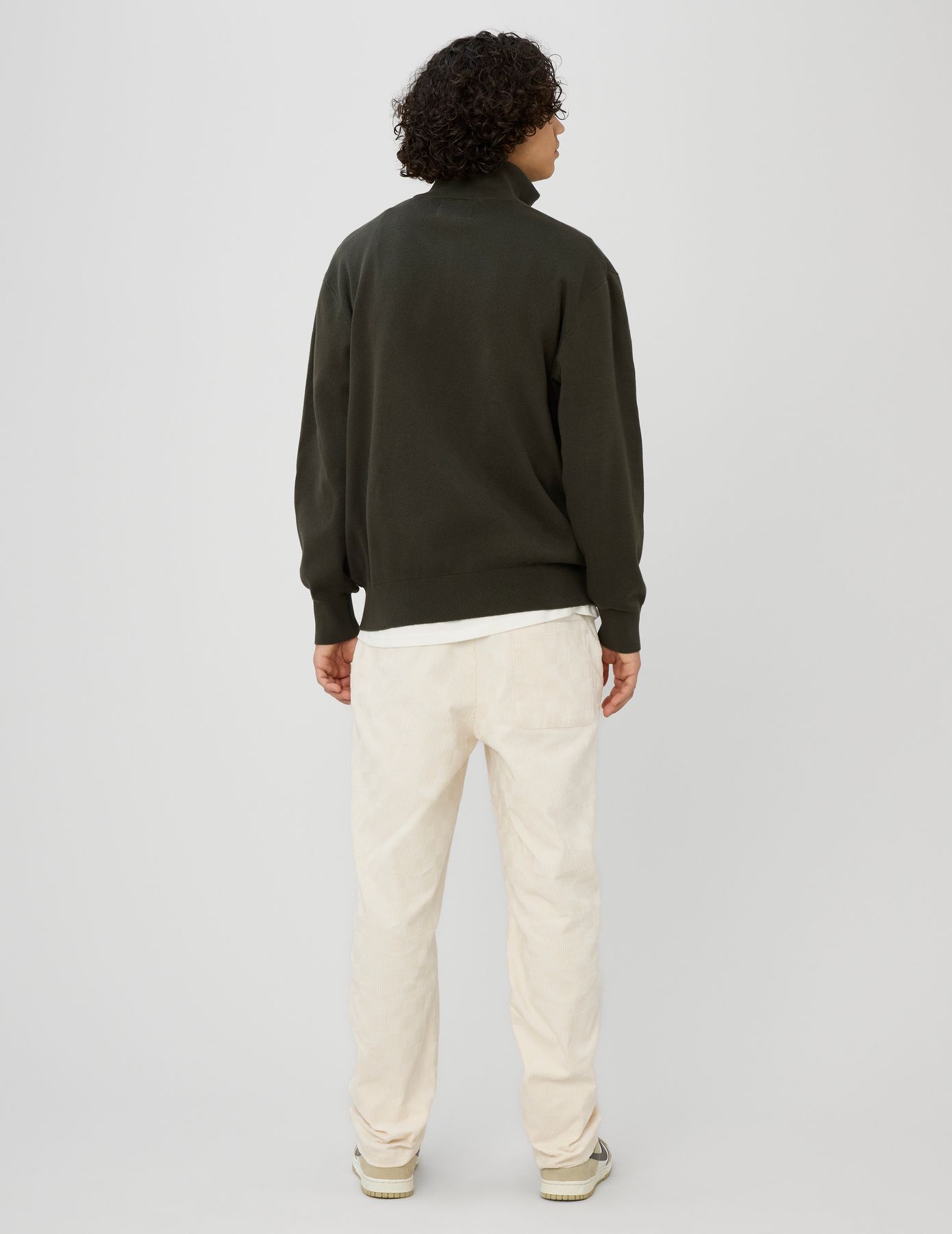 Pull col montant zippé