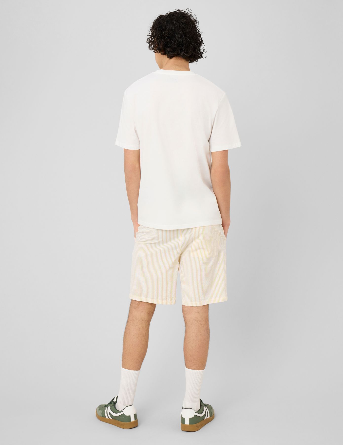 T-shirt message poitrine