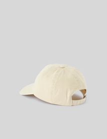 Casquette avec broderie