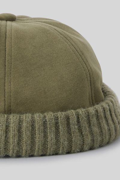 Bonnet style docker