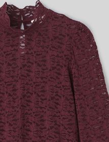 T-shirt col montant dentelle