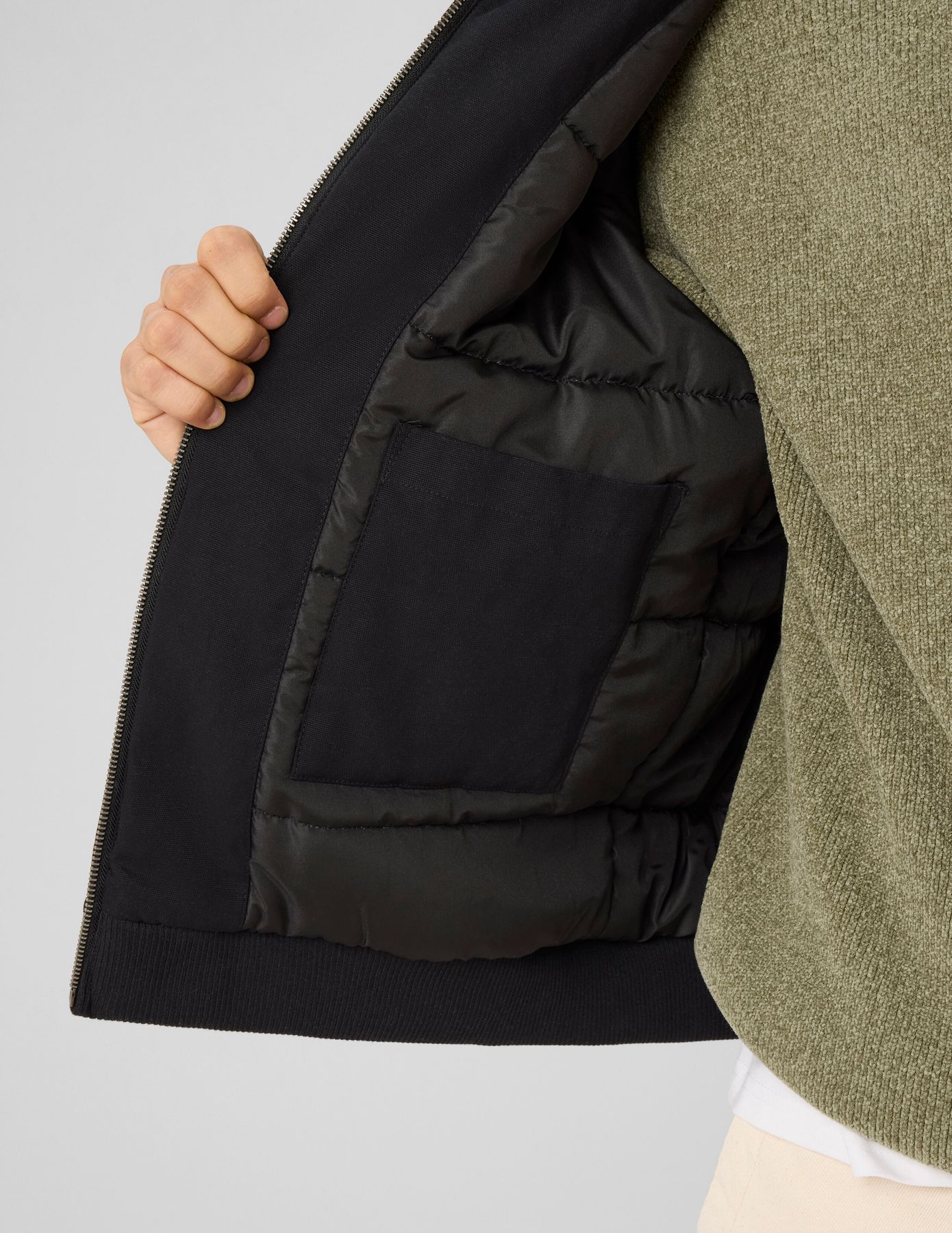 Blouson &agrave; capuche zipp&eacute;