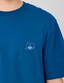 T-shirt imprim&eacute; poitrine