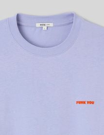 T-shirt imprim&eacute; poitrine