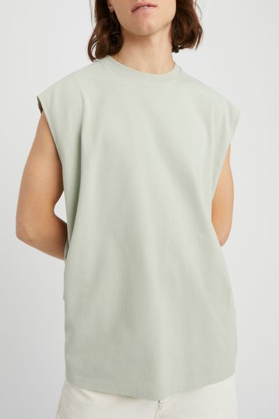 T-shirt sans manches