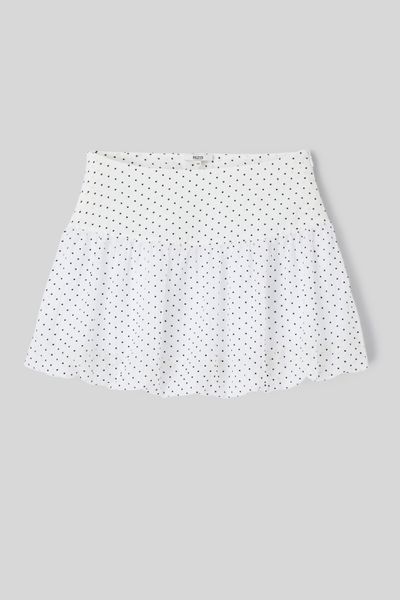 Jupe courte &agrave; pois