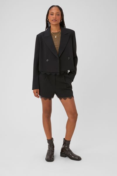 Veste tailleur courte dentelle