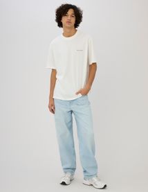 T-shirt broderie poitrine