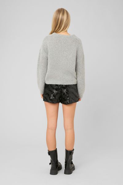 Short sequins