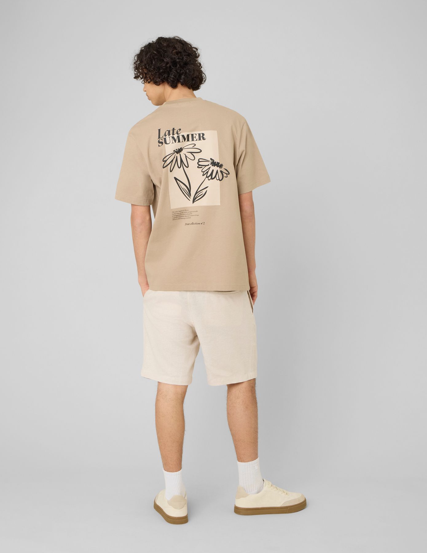 T-shirt imprim&eacute; devant / dos