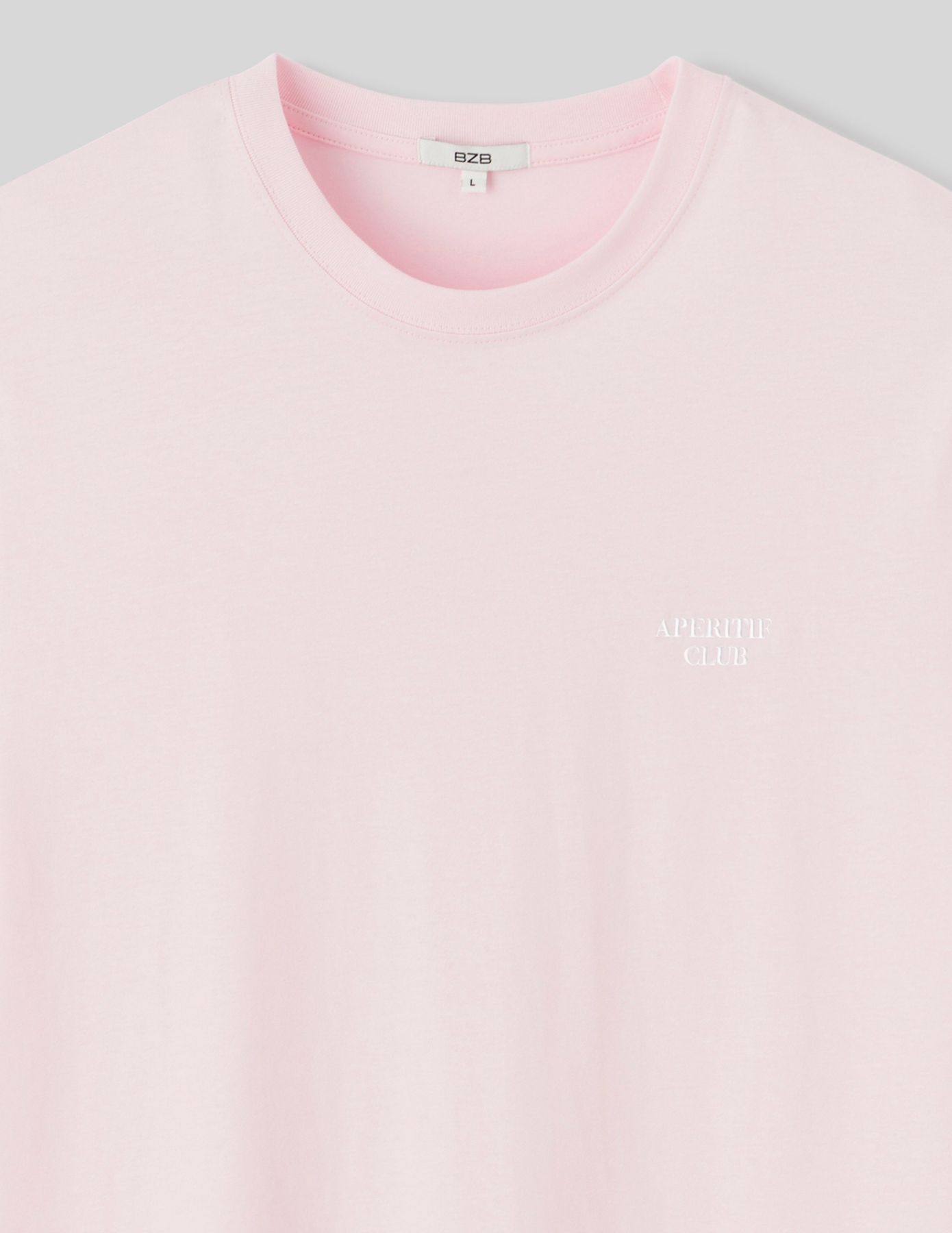 T-shirt broderie poitrine