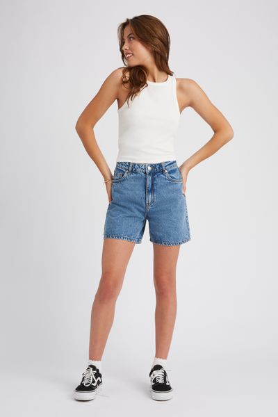 Short en jean mom fit
