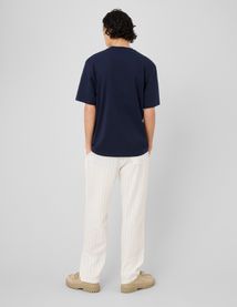 T-shirt broderie poitrine