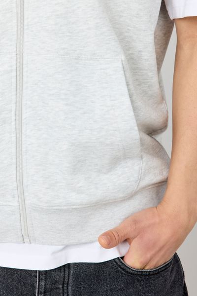 Sweat zippé sans manches