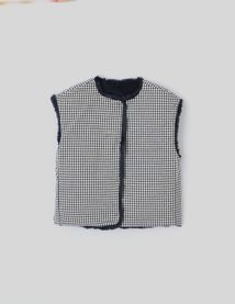 Veste matière duveteuse sans manches