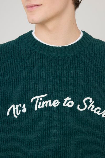 Pull broderie fantaisie