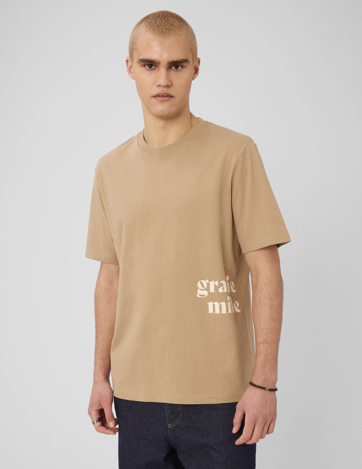 T-shirt imprim&eacute; devant