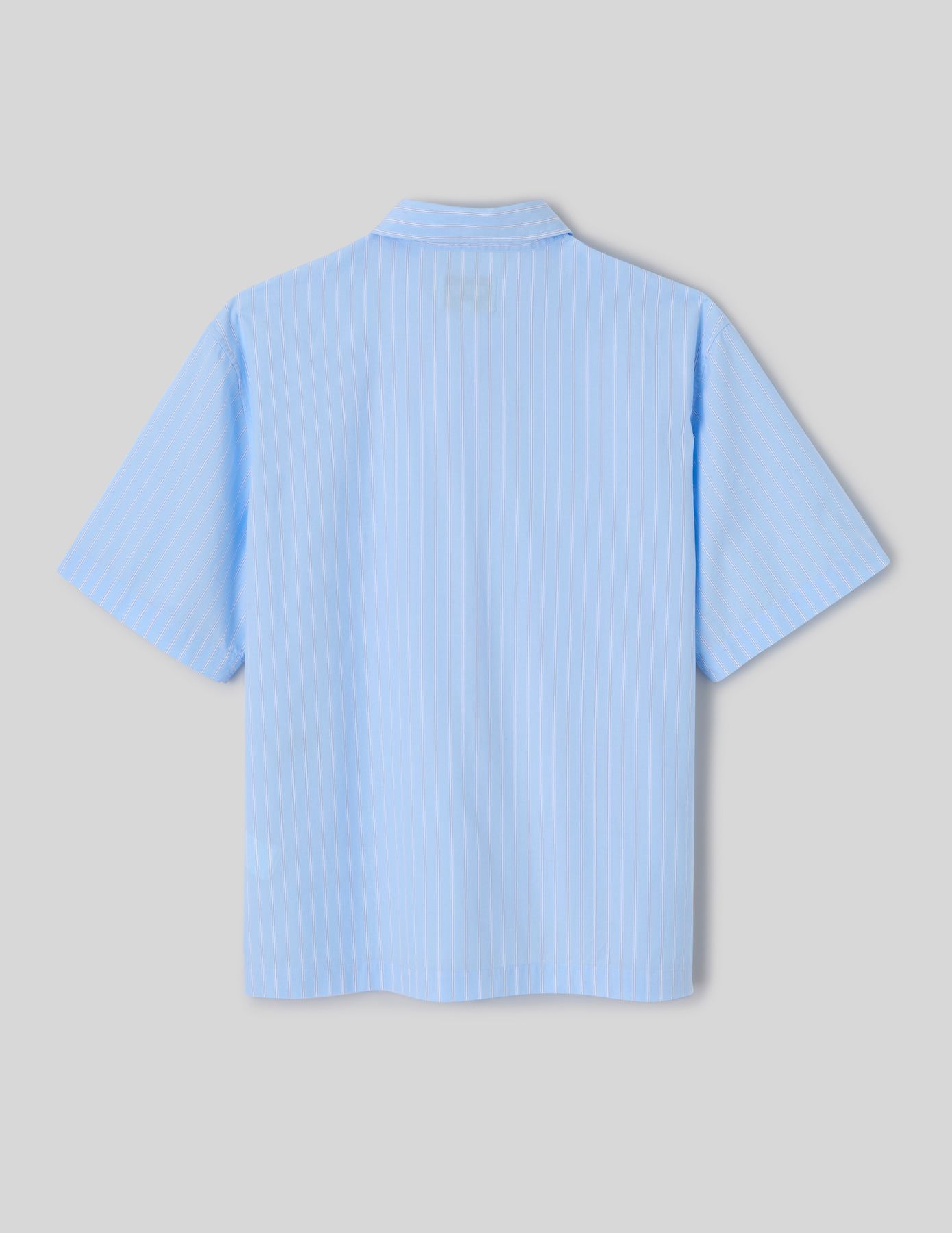Chemise manches courtes ray&eacute;es