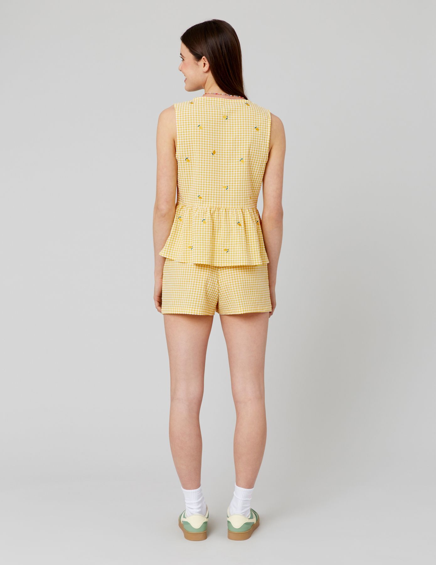 Short vichy