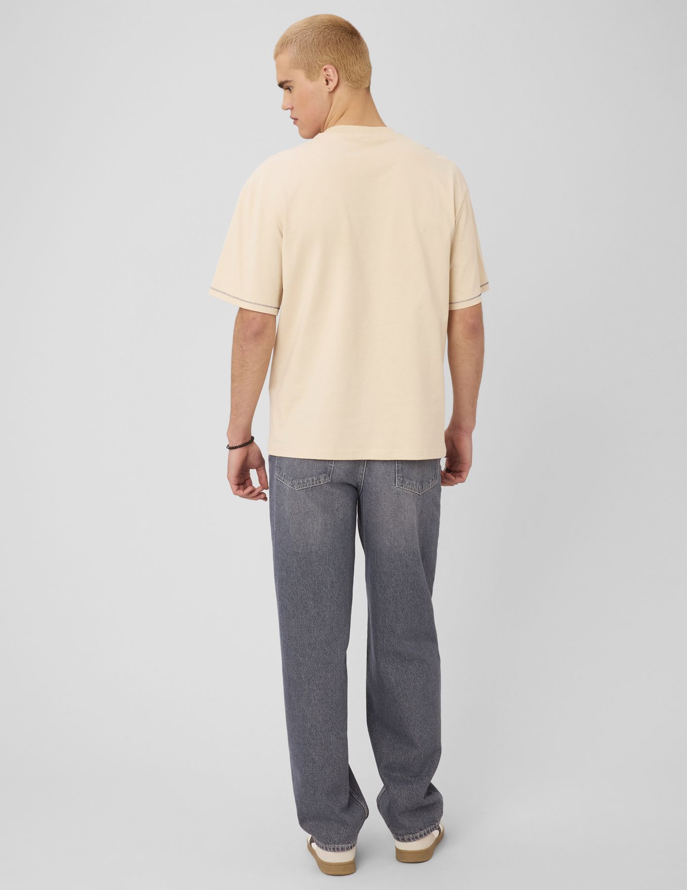 T-shirt imprim&eacute; poitrine