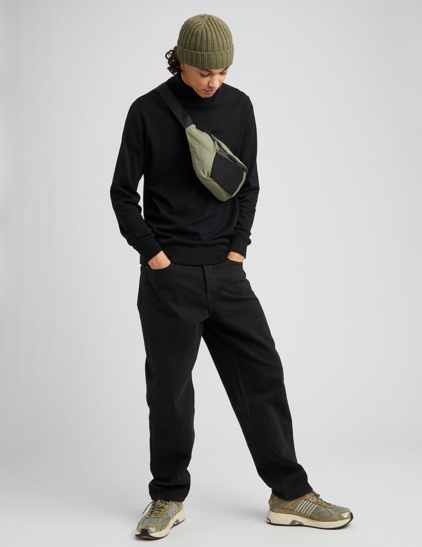 Pull col roulé