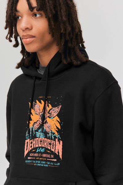 Sweat collab STRANGER THINGS