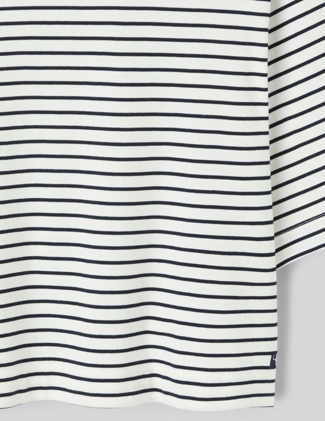 T-shirt oversize ray&eacute;