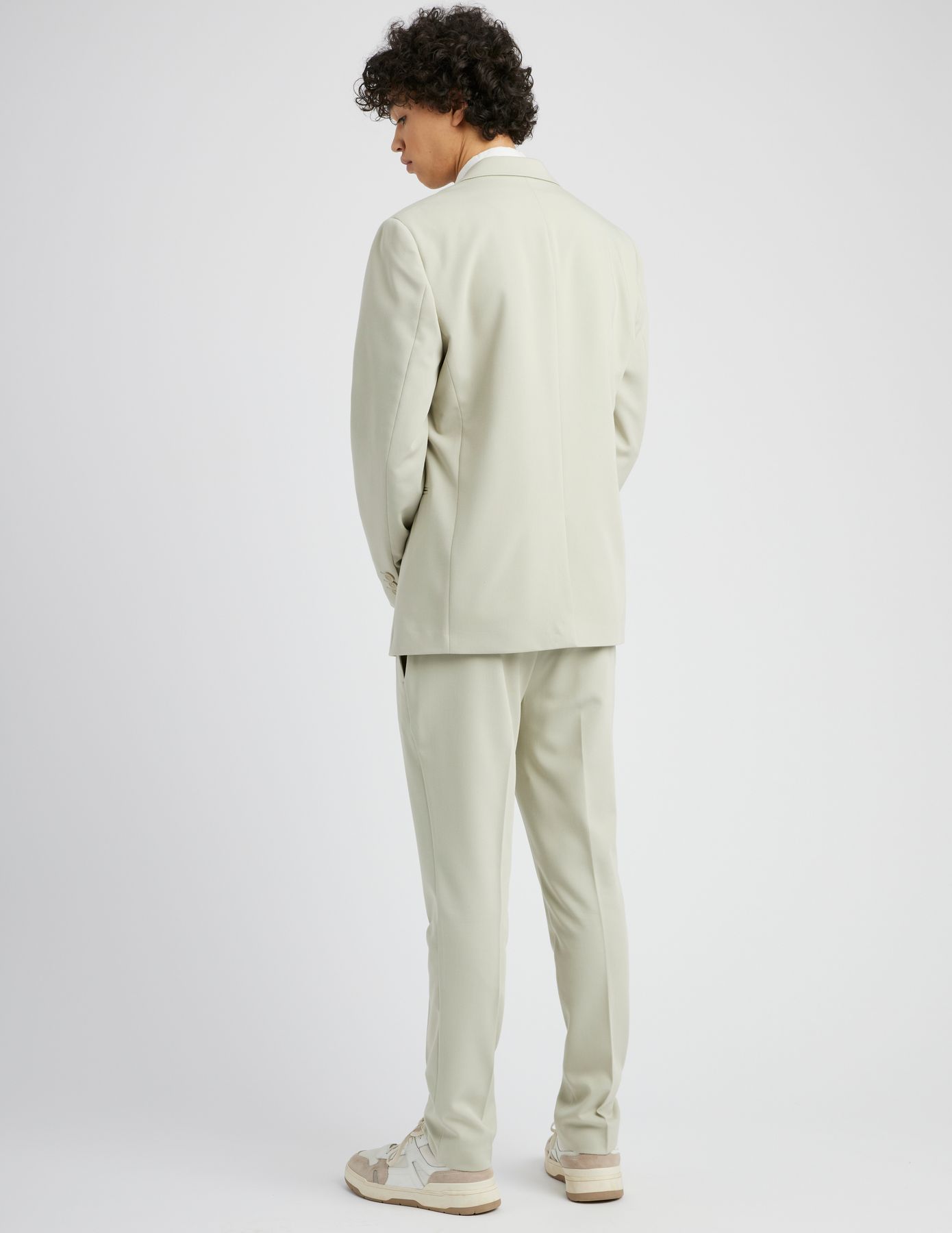 Ensemble de costume