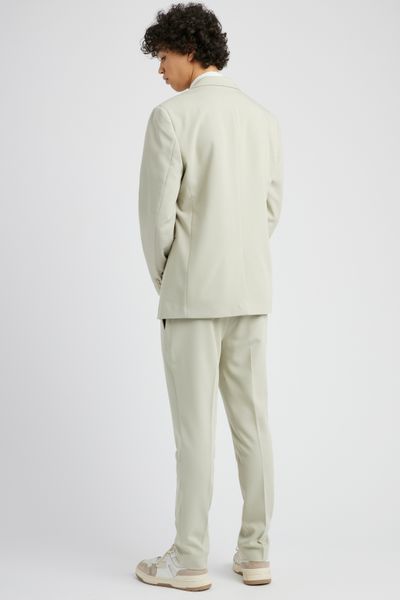 Ensemble de costume
