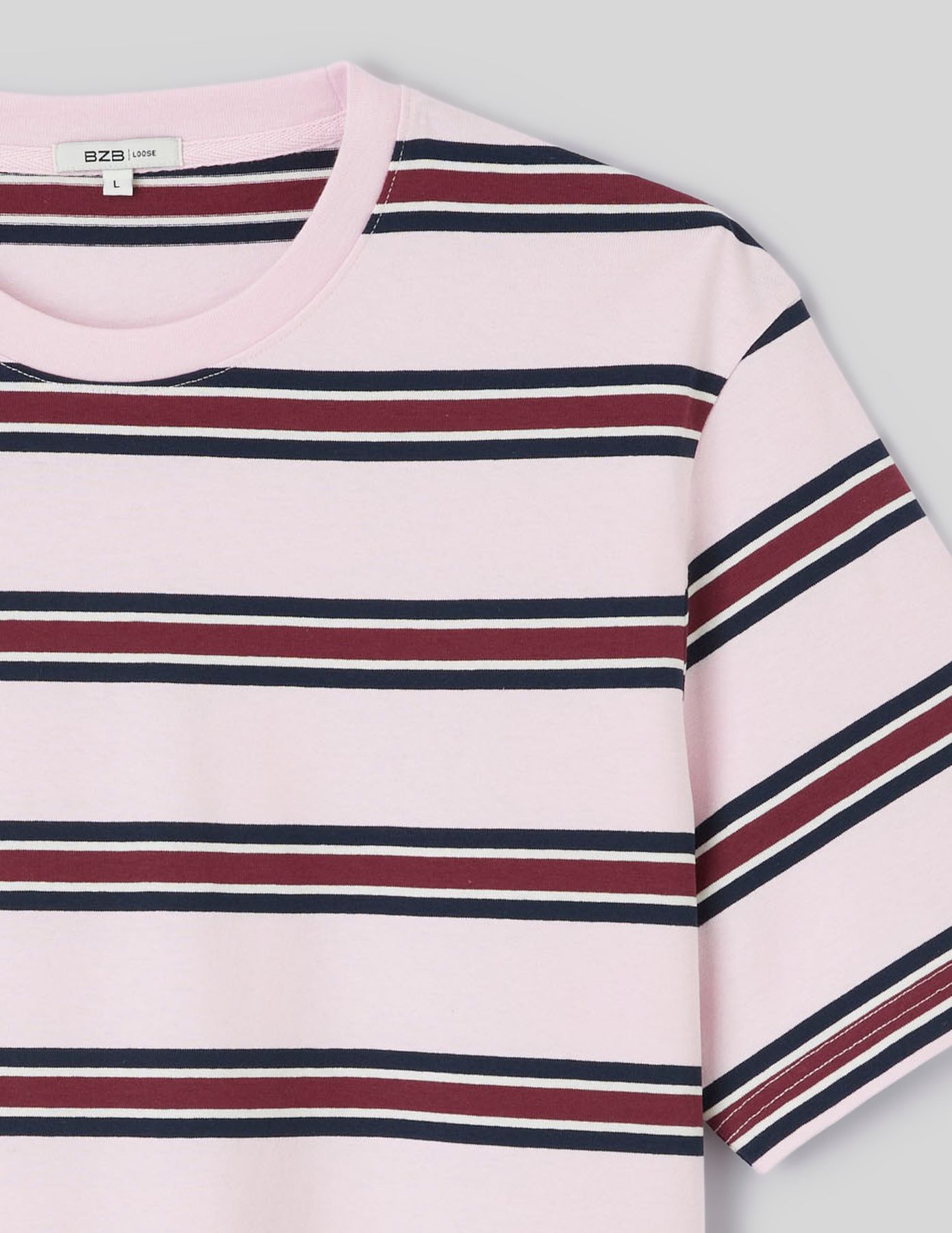 T-shirt ray&eacute;