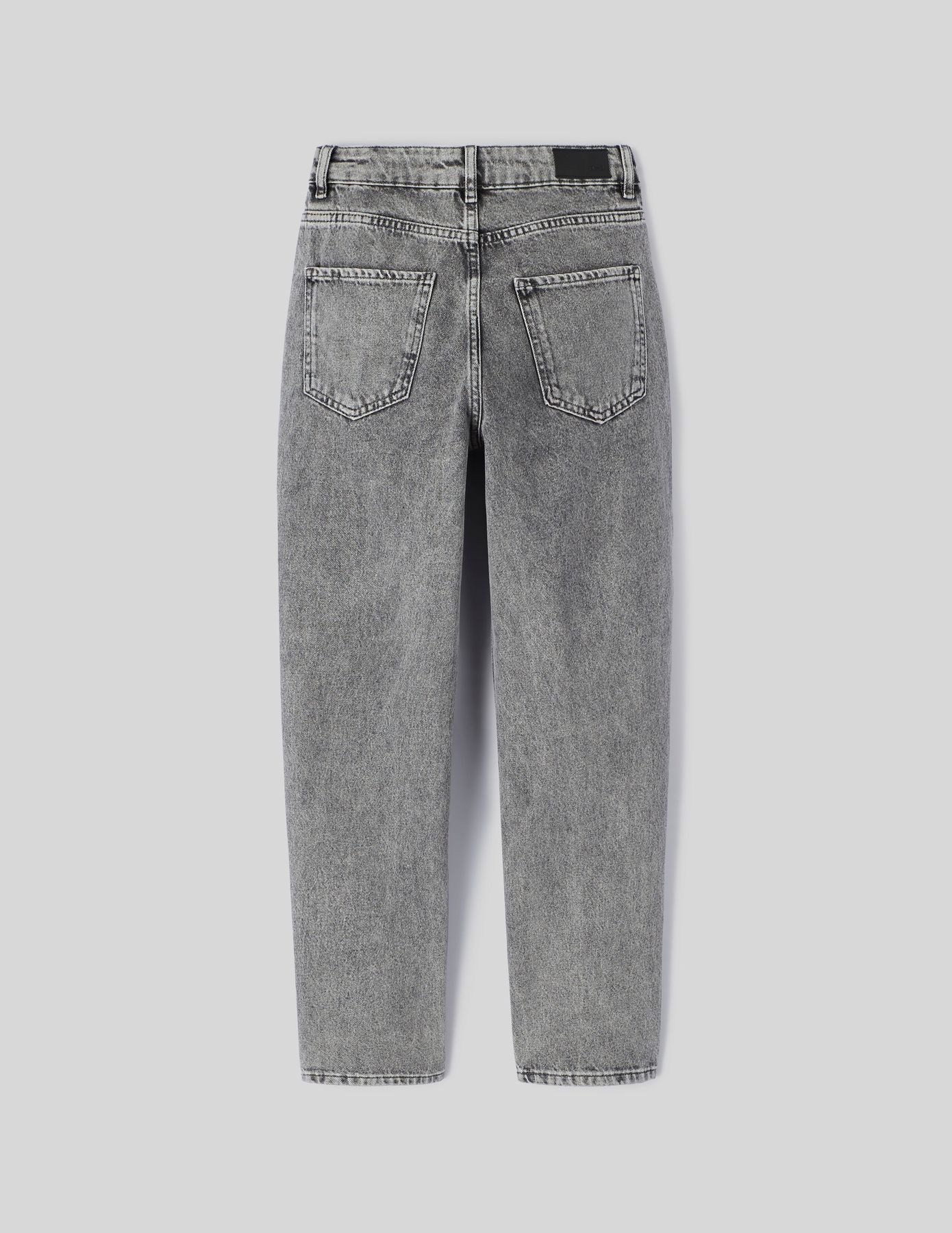 Jean mom fit