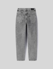 Jean mom fit